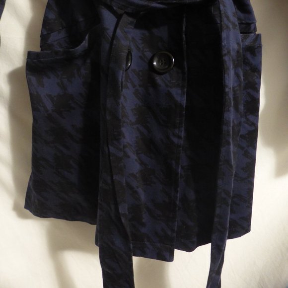 FOREVER 21, small, navy pea coat with black design, GUC - Picture 6 of 14